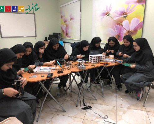 برگزاری کلاس های پژوهش - دبیرستان سلام فرمانیه
